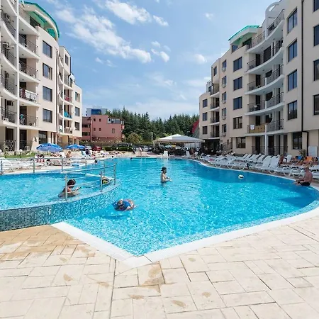 ❤ 1 Bedroom W Kitchen & Pool View ❤wz❤ Napospart