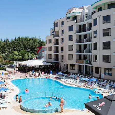 ❤ 1 Bedroom W Kitchen & Pool View ❤wz❤ Apartman Napospart