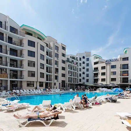 ❤ 1 Bedroom W Kitchen & Pool View ❤wz❤ Apartman *